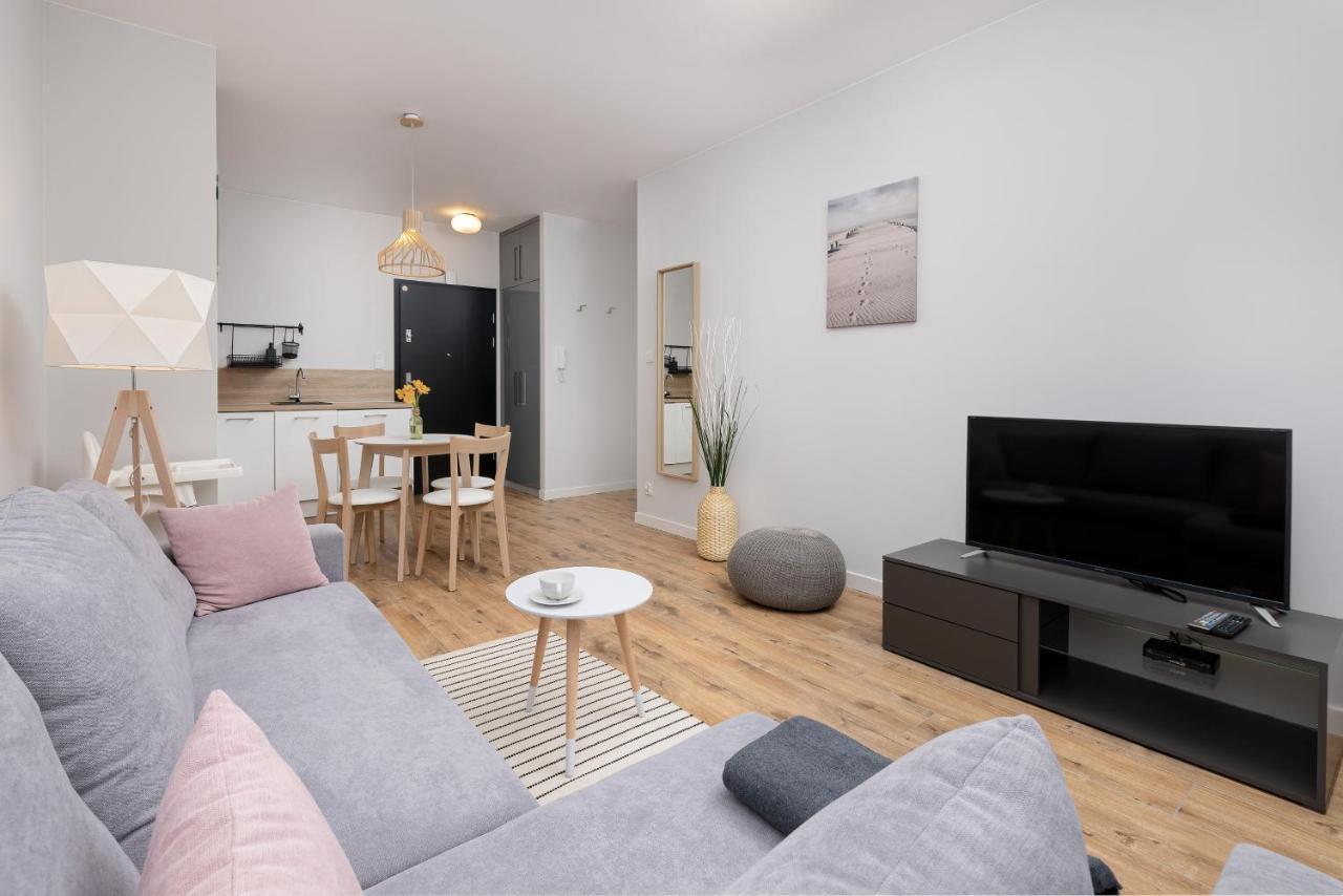 Apartamenty Kolo Brzegu By Noclegi Renters Колобжег Екстериор снимка