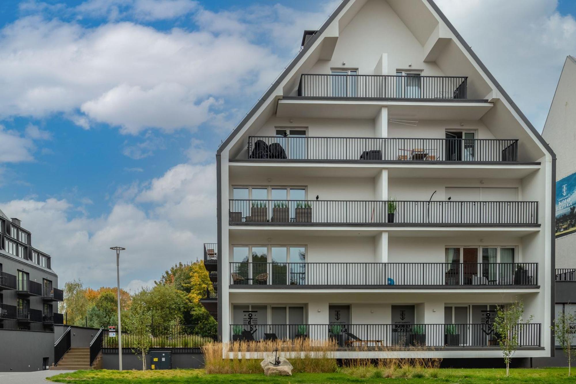 Apartamenty Kolo Brzegu By Noclegi Renters Колобжег Екстериор снимка